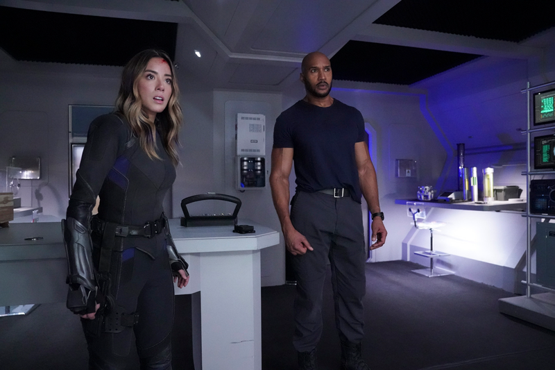 Chloe Bennet and Henry Simmons in “Marvel’s Agents of SHIELD.”